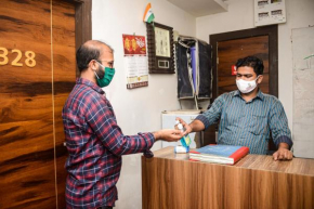 Hotel BKC Grand- Near Trade Centre, Visa Consulate